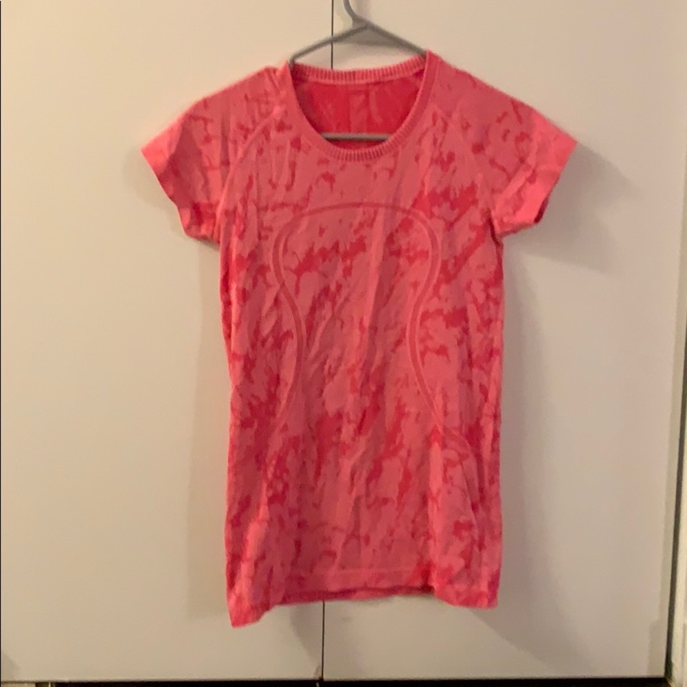 Lululemon pink swiftly tech short sleeve pink